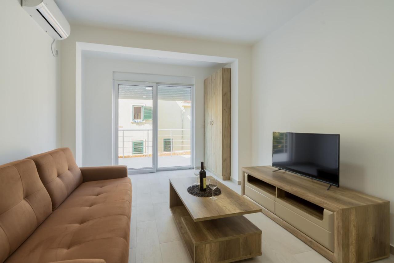 Grejm Lux Family Apartments Petrovac Exterior photo